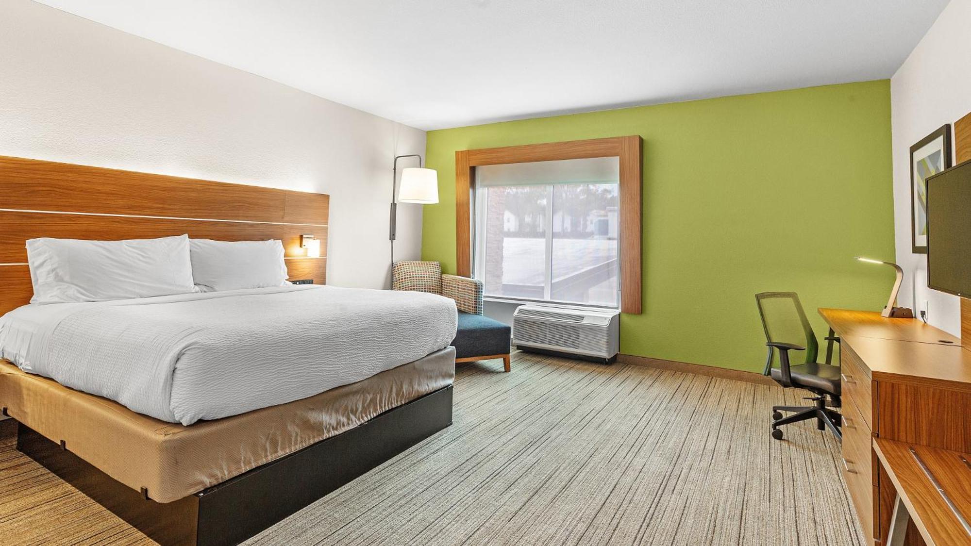 Holiday Inn Express & Suites Mobile - University Area By Ihg Bagian luar foto